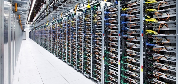 'Rack' met servers (foto: Google)