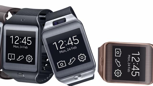 Zo groot en bulky als de eerste generatie Samsung Gear smartwatches zijn de huidige Gear modellen gelukkig niet