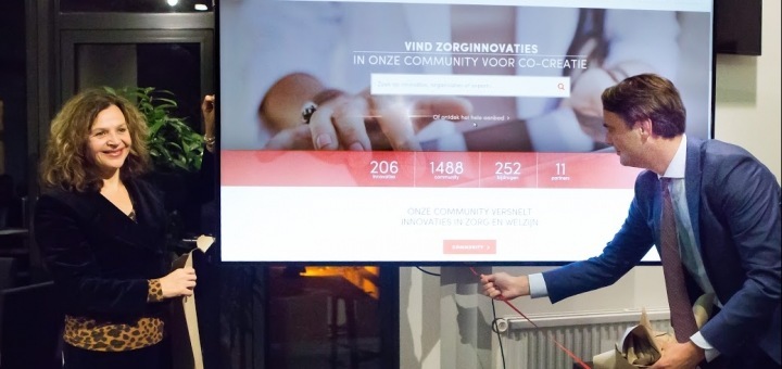 Minister Edith Schippers (l) en Wilco Schuttelaar (r) van Zorginnovatie.nl