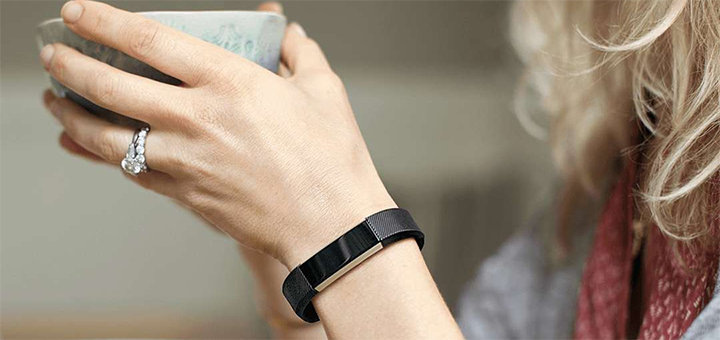 Fitbit's nieuwe modellen Blaze en Alta (hier op foto) komen binnenkort op de markt.