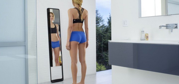 Naked 3D Fitness Tracker