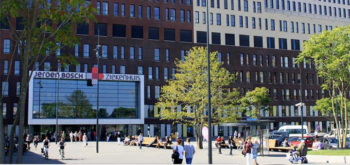 Zorgverleners kunnen mailen in een besloten groep, bijvoorbeeld in regio (Foto: Jeroen Bosch Ziekenhuis)