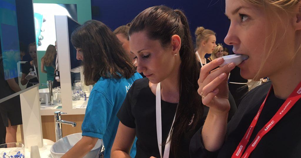 Prototype Philips Breath Analyzer op de IFA