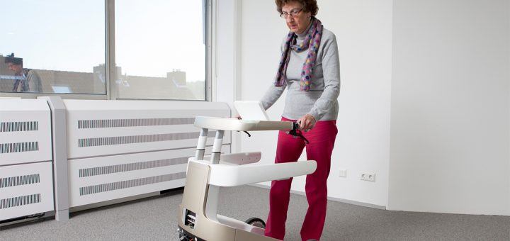 robot Lea zorgrobot rollator